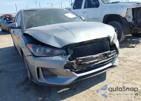 2019 Hyundai Veloster 2.0 z USA, uszkodzony, nr VIN KMHTG6AF8KU017375